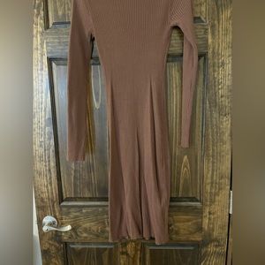 Light Sweater Button Dress - Mauve - L - With Slit